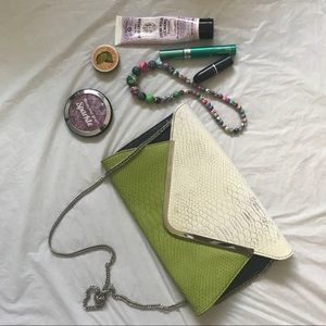 Beautiful green and white croc texture clutch